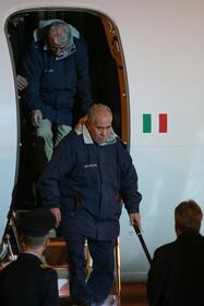 Gli ex ostaggi sono arrivati a Ciampino 9
