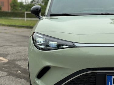 Smart #3, guarda la gallery del nuovo crossover elettrico coupè 5