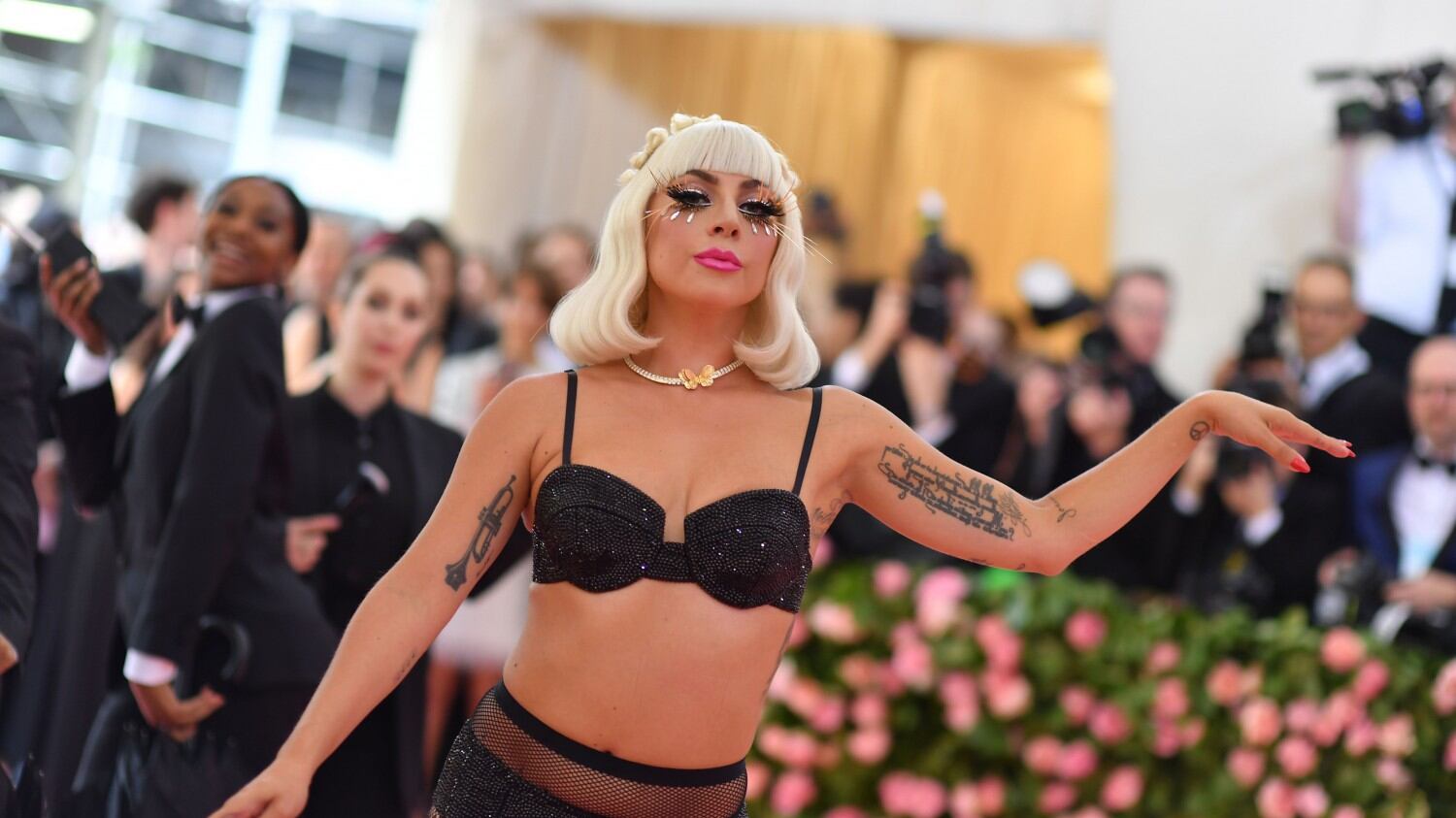 Lady Gaga, Met Gala degli eccessi