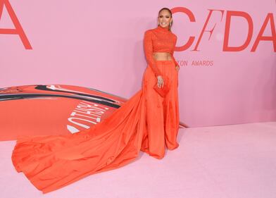 Jennifer Lopez super sexy ai CFDA Awards 2019 1