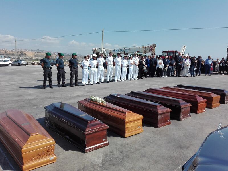 Arrivate a Porto Empedocle le salme delle vittime di Lampedusa  3