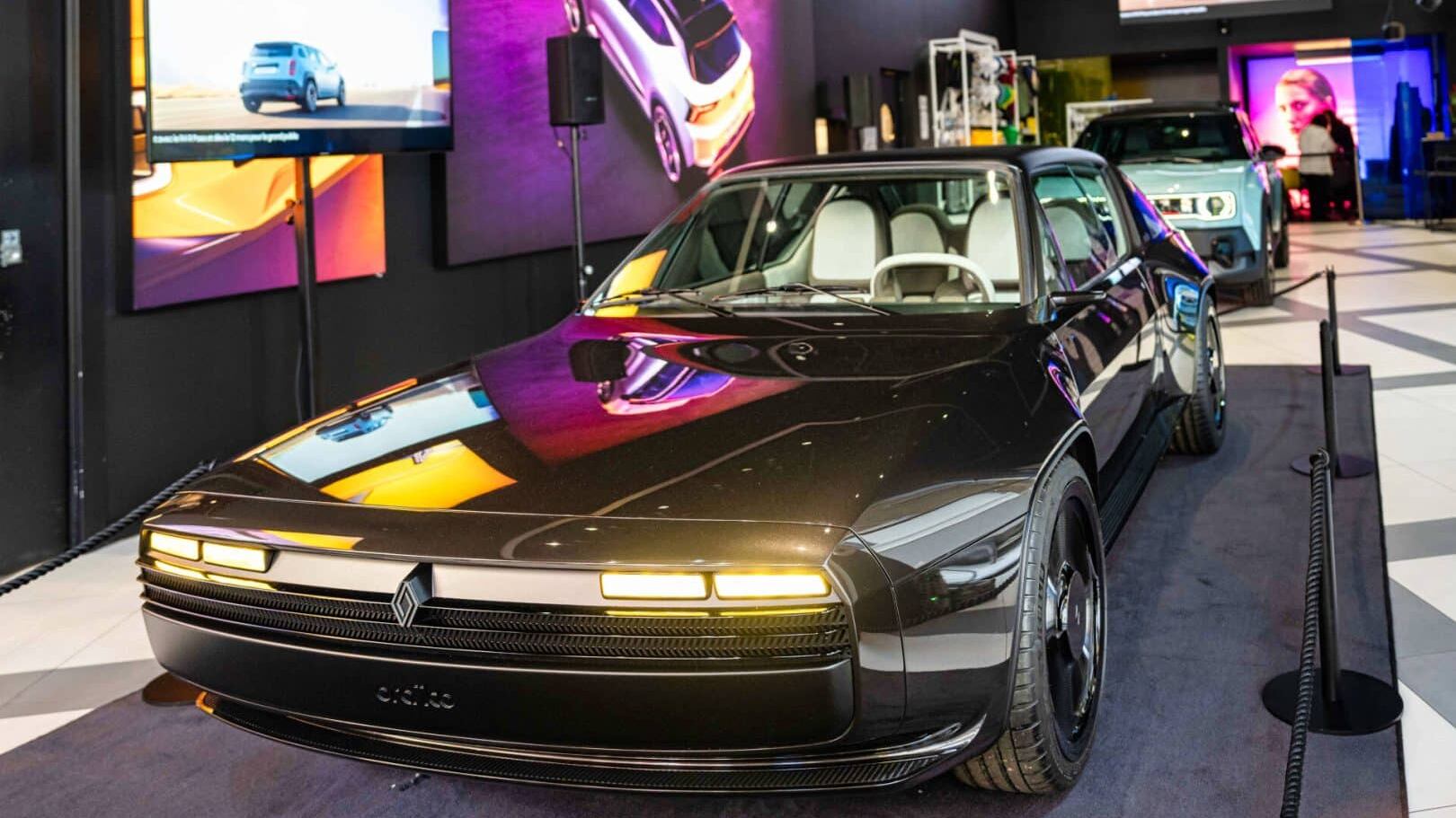 Renault e Alpine disegnano il futuro dell'auto nella smart city alla Design Week