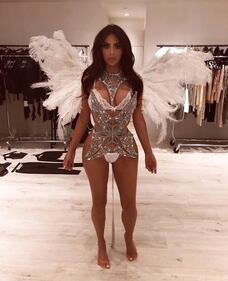 Kim Kardashian hot su Instagram: foto 10