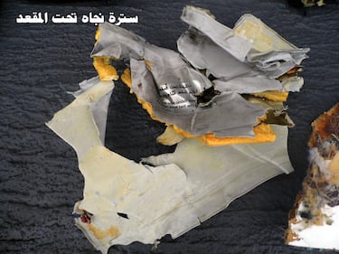 Egyptair, un altro mistero: "Scatole nere fuori uso prima di precipitare"