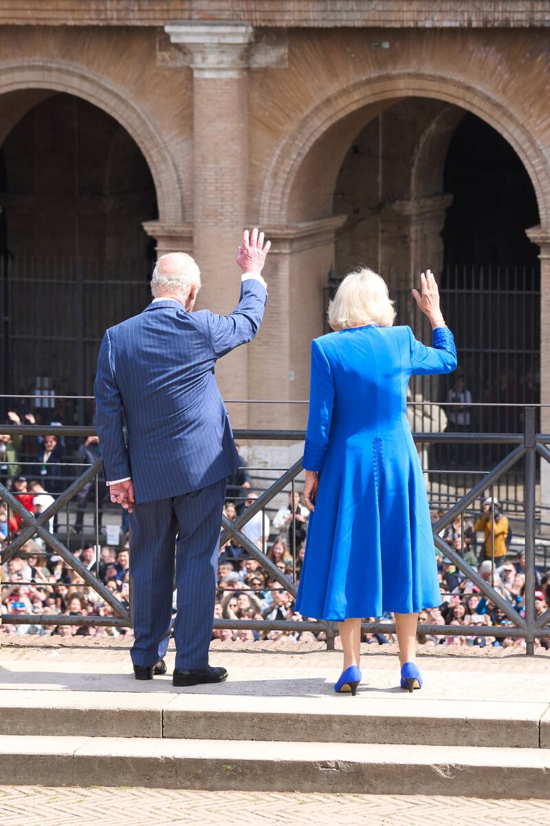 Carlo III e Camilla, primo giorno in Italia 3