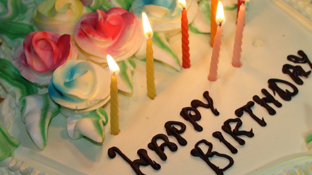 "Happy Birthday non ha diritti" Warner sborsa milioni di dollari