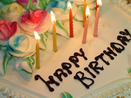 "Happy birthday", copyright Warner non valido: la canzone è di tutti