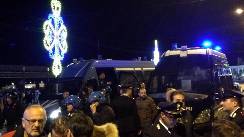 Caos a Bari durante i festeggiamenti di San Nicola