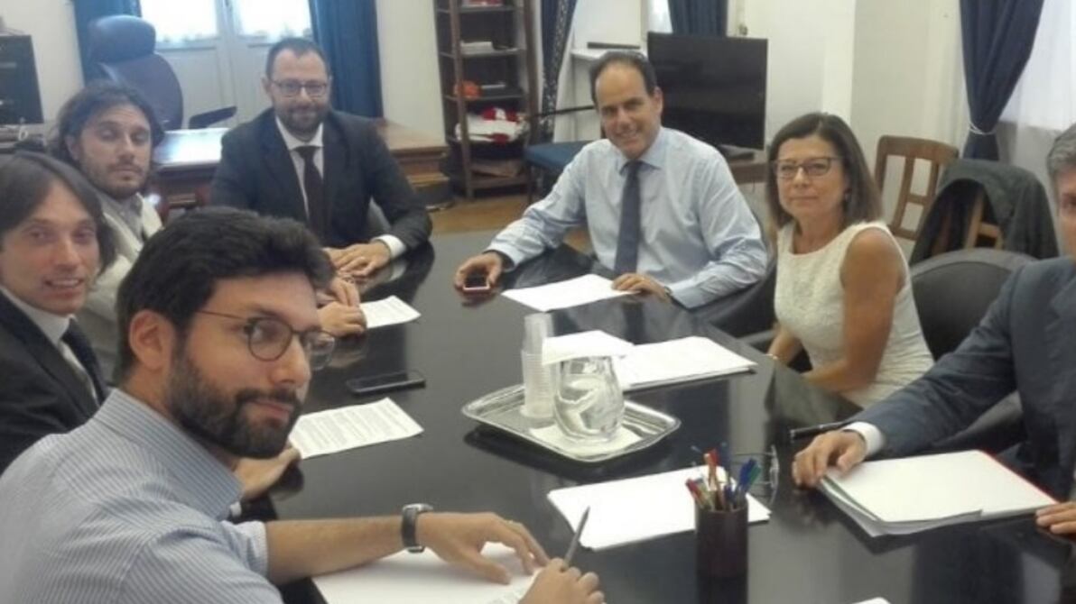 Conte fa ripartire la trattativa. Ma i dem frenano anche su Di Maio vicepremier