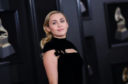 Miley Cyrus abbandona le trasgressioni ai Grammy 2018 11