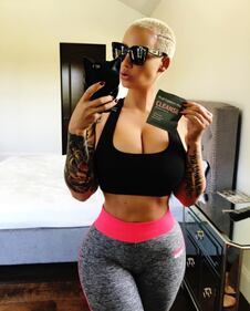 Amber Rose tra pubblico e privato, le foto 19