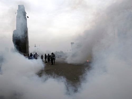 Egitto, continuano gli scontri Un morto vicino a piazza Tahrir