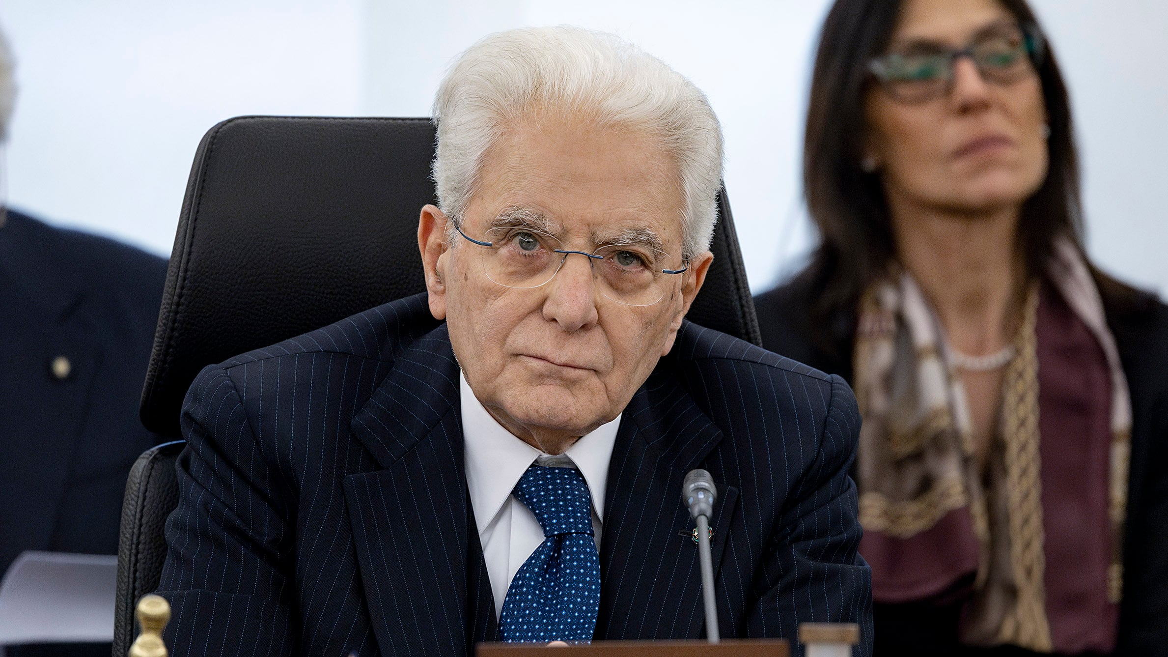 "Le chiedo con il cuore di aiutarmi...". Donna in difficoltà scrive a Mattarella, la risposta del Presidente