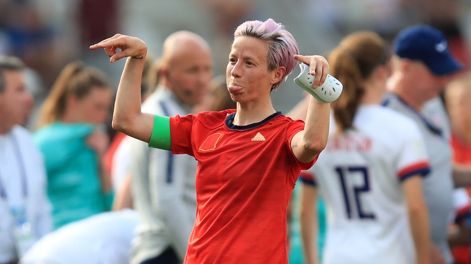 Calciatrice anti-Trump: "Non si vincono i tornei senza gay"