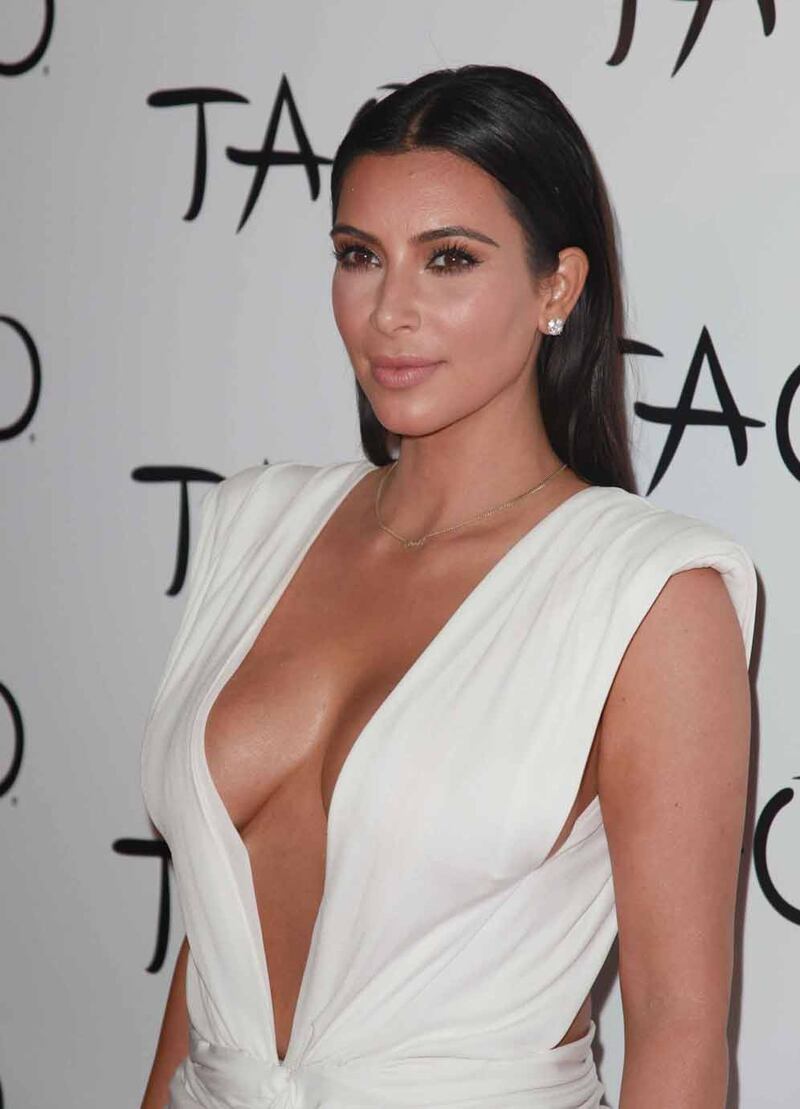 Kim Kardashian, immagini sexy 11