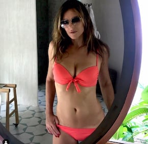 Elizabeth Hurley hot su Instagram: foto 2