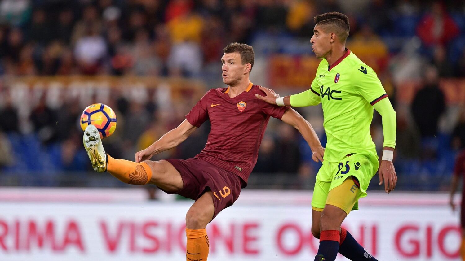 Il Milan piomba su Dzeko e offre Bacca alla Roma