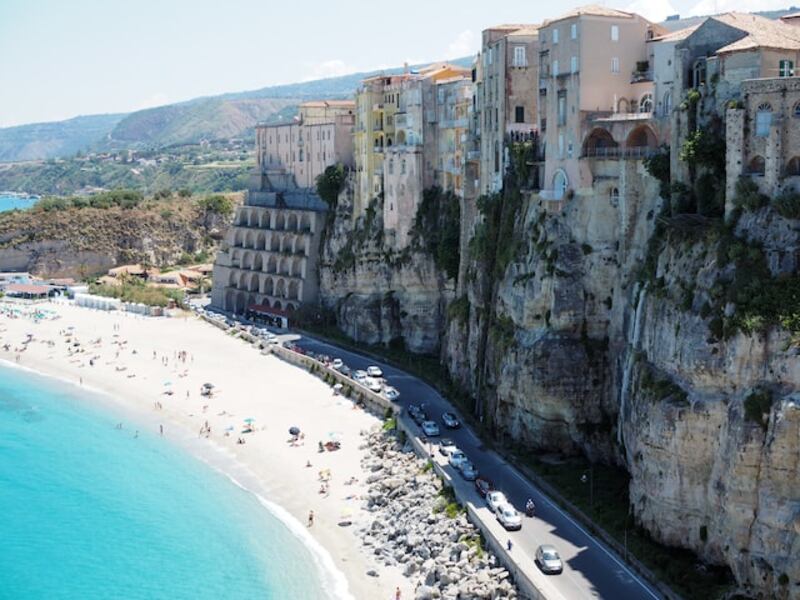 scogliera Tropea