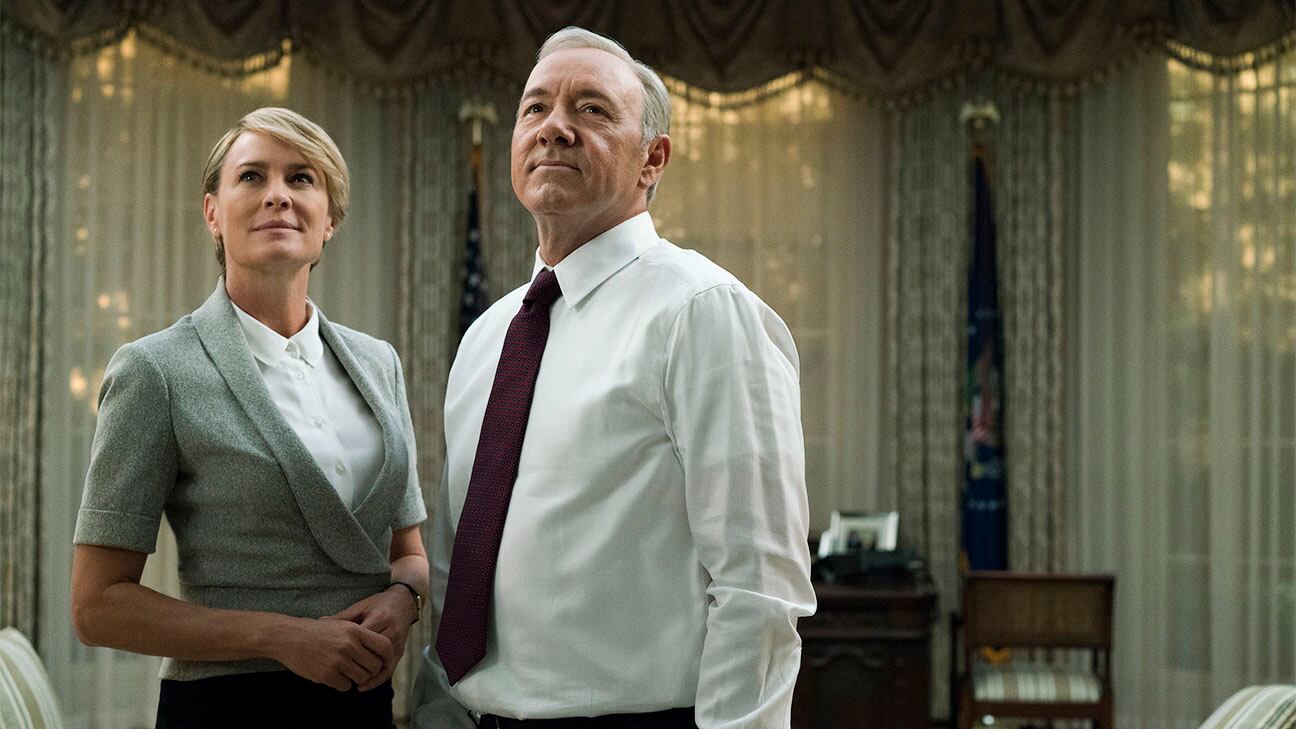 Netflix ferma "House of Cards" dopo le accuse a Kevin Spacey