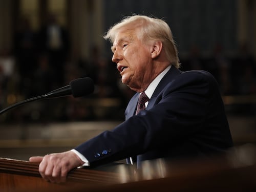 Trump: "Sull'Iran molto presto accadrà qualcosa"