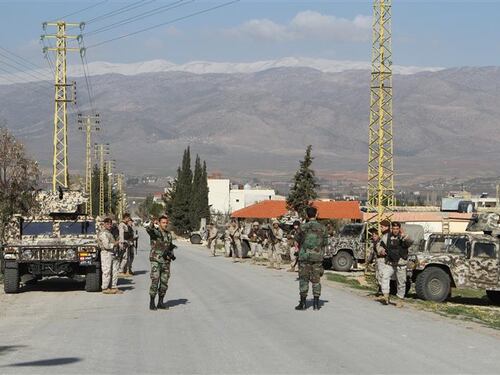 L'esercito libanese respinge i terroristi