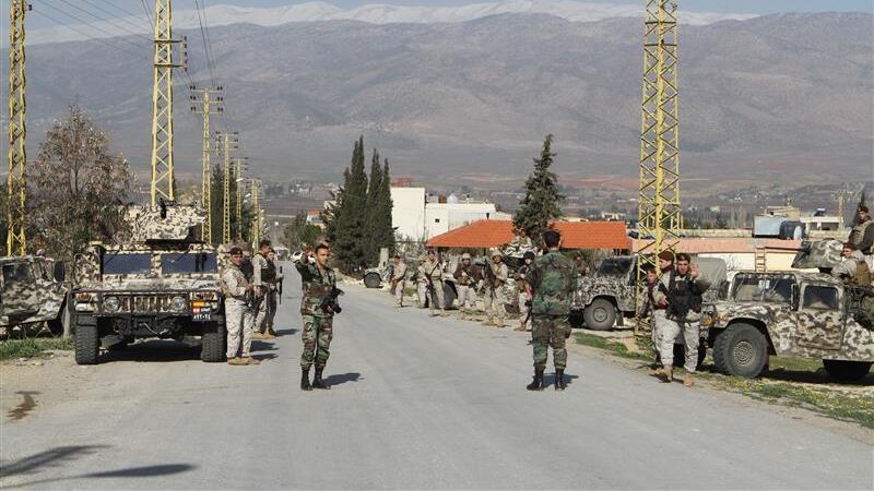 L'esercito libanese respinge i terroristi