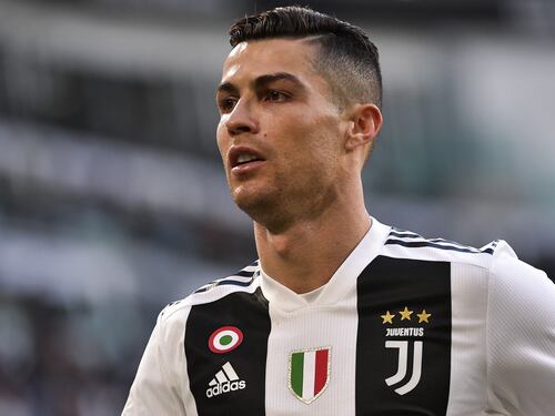 Cristiano Ronaldo patteggia con il fisco: 18 milioni di euro e 23 mesi di carcere