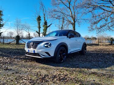 Nissan Juke Hybrid, guarda le foto  1