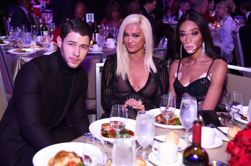 Grammy 2018, star sul red carpet 7
