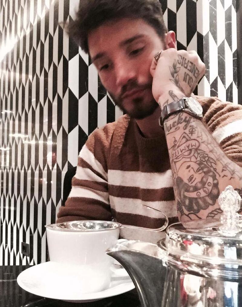 Belen Rodriguez e Stefano De Martino, le foto sospette su Instagram 13