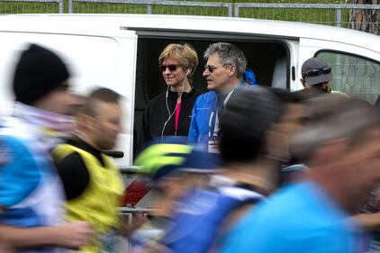 In attesa del vertice sull'Ucraina, il ministro Pinotti corre la maratona 4
