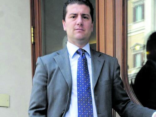 "Alloggi invivibili". L'ira degli agenti