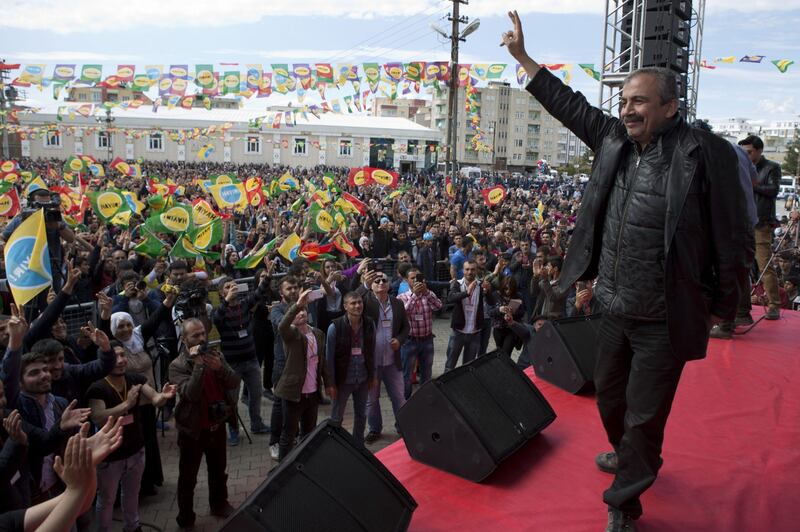 L'Hdp filo-curdo in piazza per il "no" a Batman 6