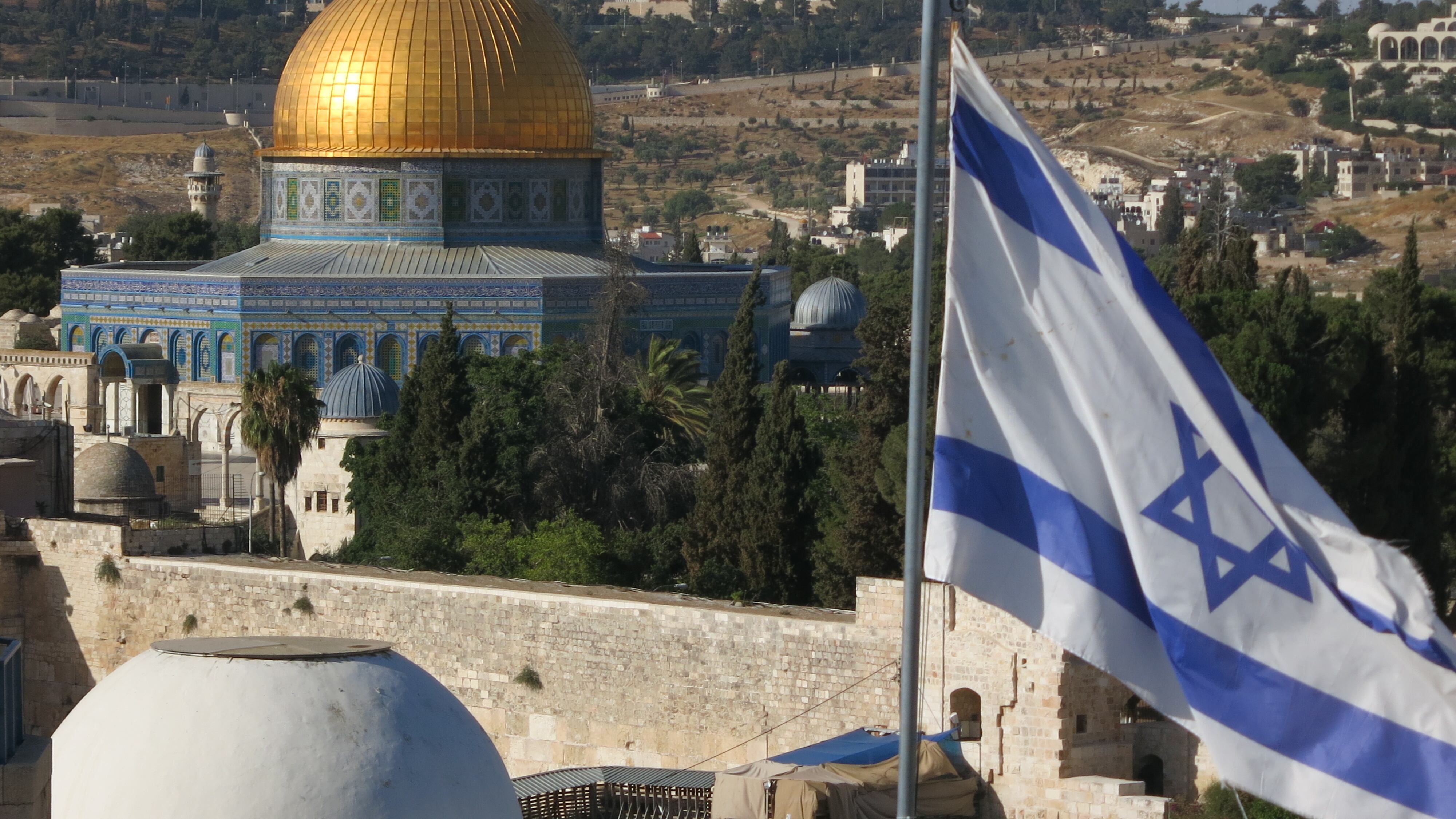Alla sagra del vino di San Colombano gli espositori israeliani ci saranno. Nessuna vittoria della provocazione