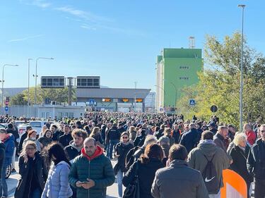 Trieste, proteste davanti ai cancelli del porto 2