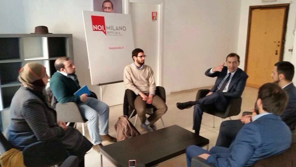 L'islamico in foto con Sala è nel gruppo da lista nera
