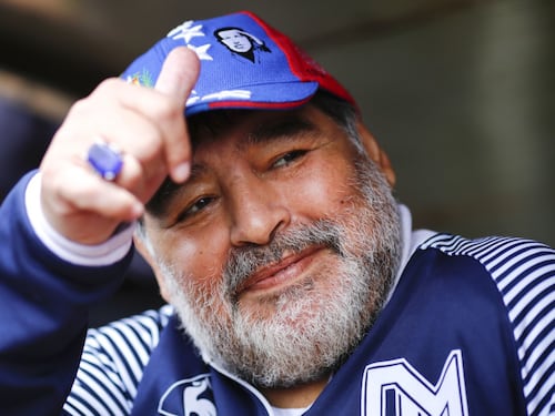 Diego, le figlie fuori dal testamento