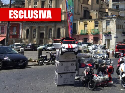 Il porto di Napoli, tra pescatori e bellezze nascoste