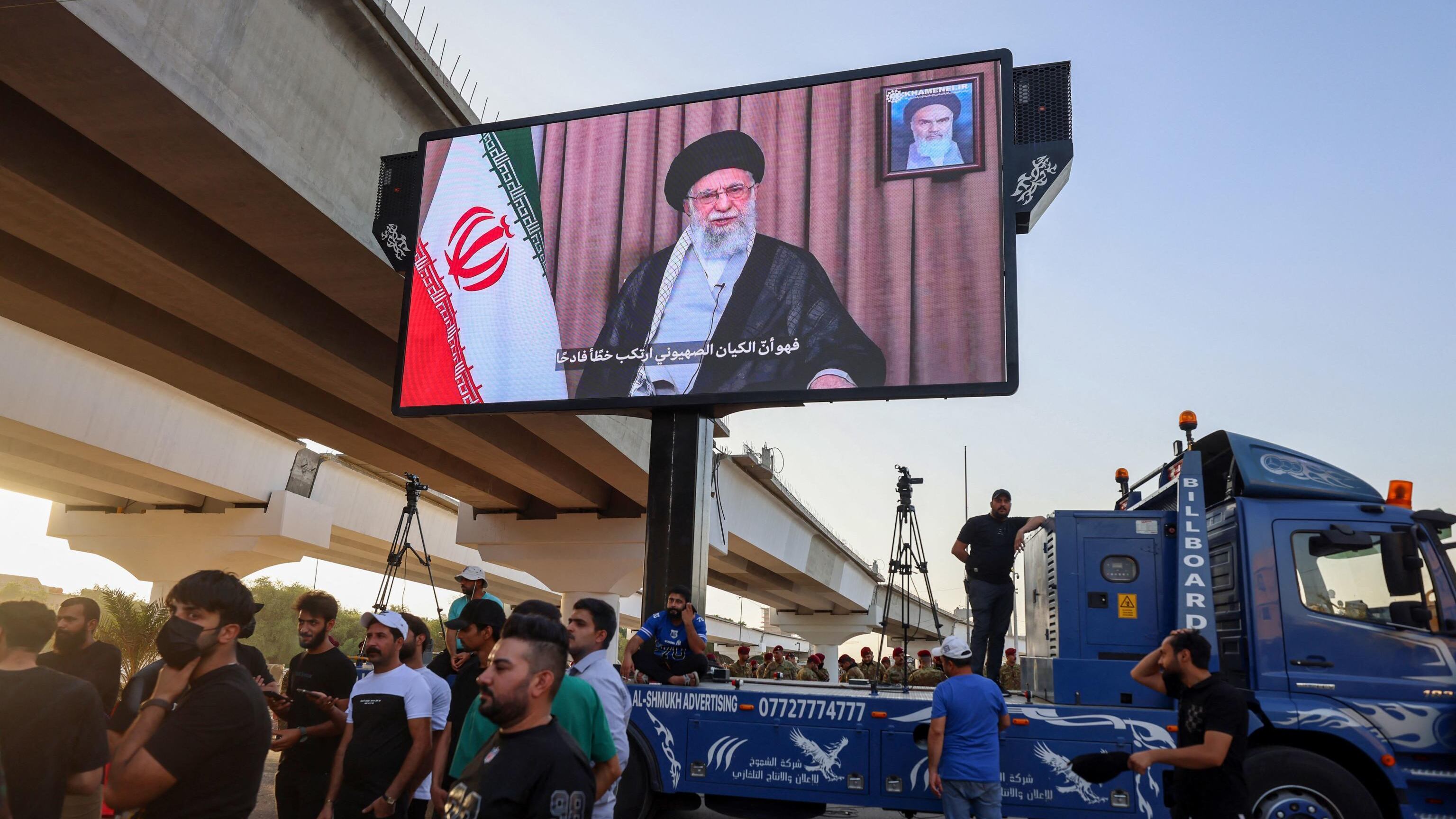 "Uccideremo Khamenei". E lui tratta la fuga a Mosca