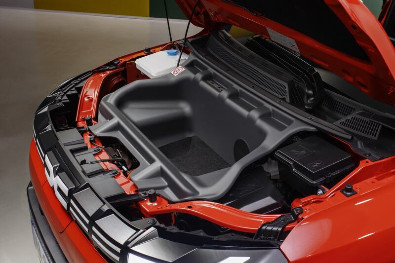 Dacia Spring 2024: guarda tutte le foto di interni ed esterni 16