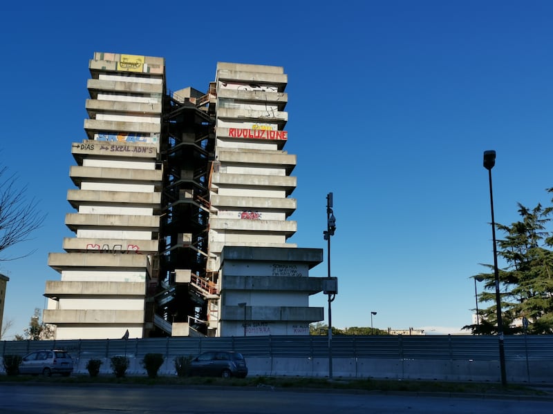 Le immagini delle vele di Scampia 2