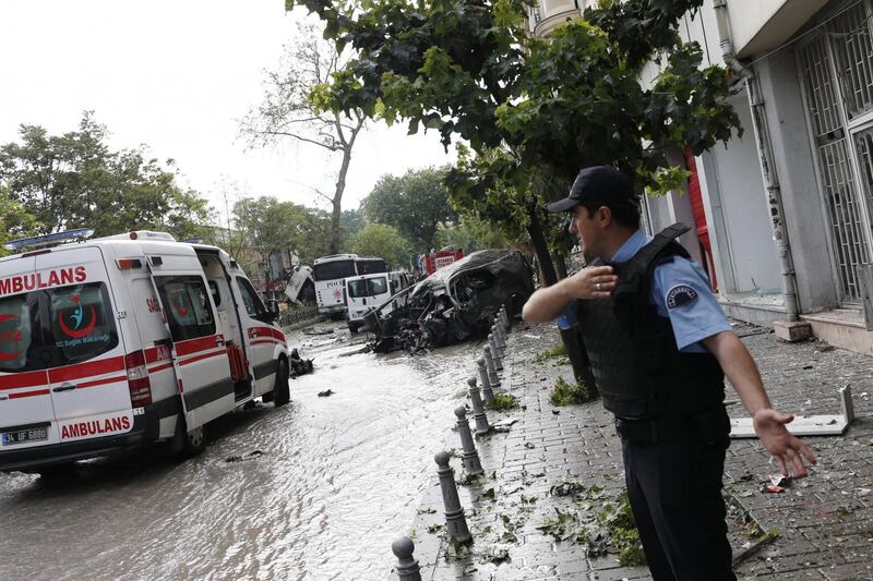 Autobomba fa strage a Istanbul 10