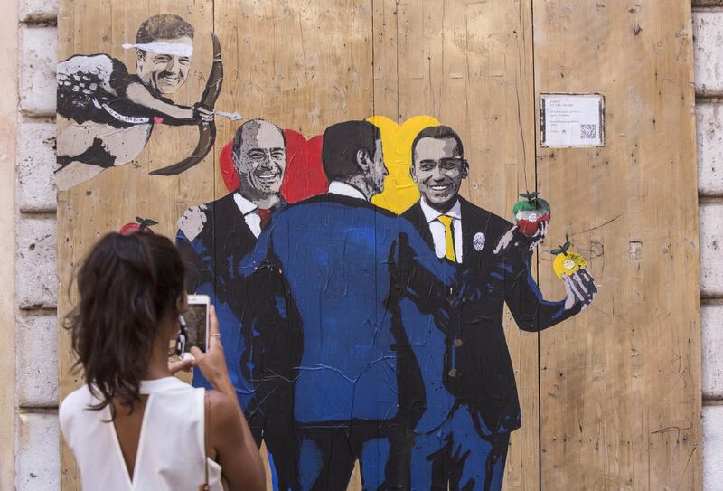 Di Maio, Zingaretti e Conte dipinti come le Tre Grazie 8