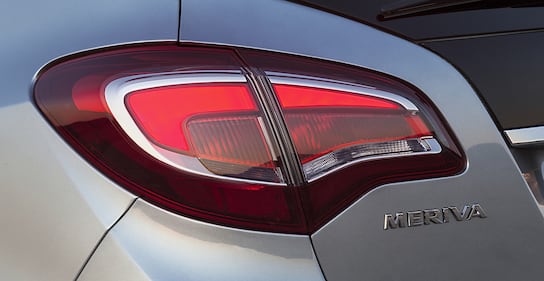 Opel Meriva si rifà il look, ma non solo 2
