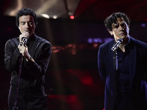 Sanremo 2024: ecco il look della quarta serata del Festival di Diodato