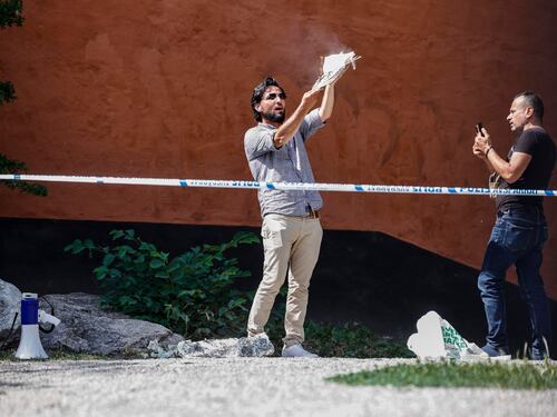 Svezia, il Corano bruciato infiamma il mondo islamico