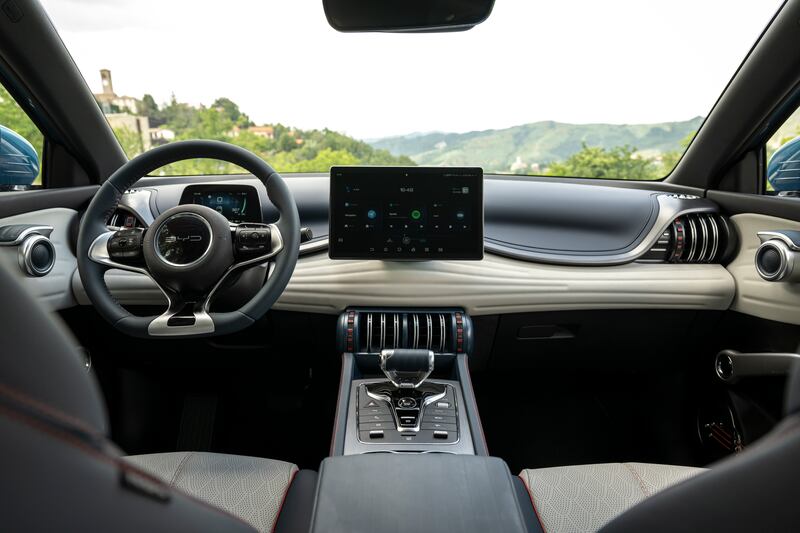 BYD Atto 3, guarda tutte le foto 22