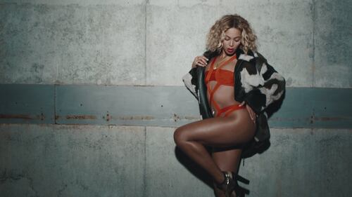Beyoncé in costume su Instagram 18