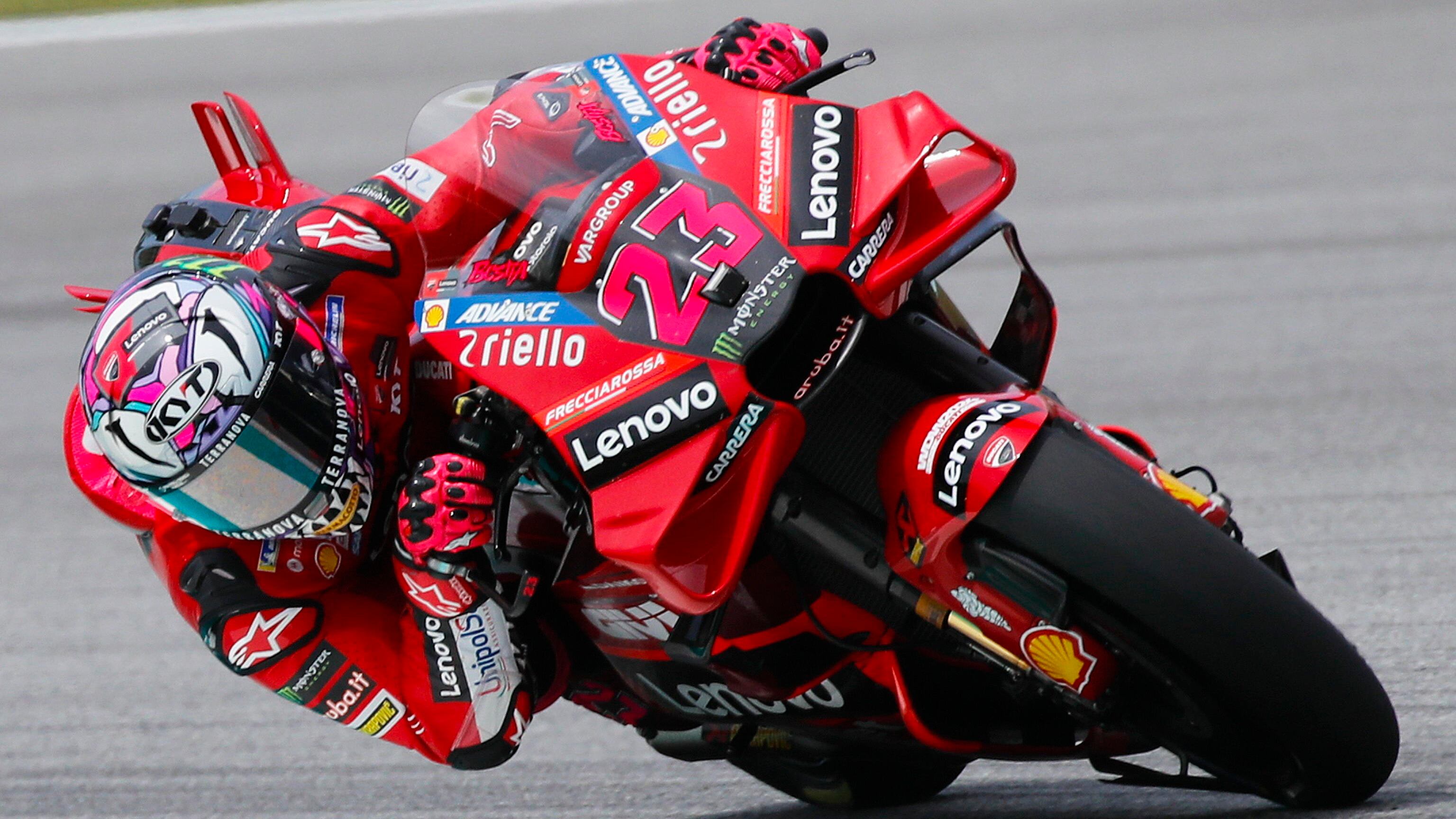 MotoGP, Bastianini trionfa in Malesia. Bagnaia (terzo) guadagna 3 punti su Martin