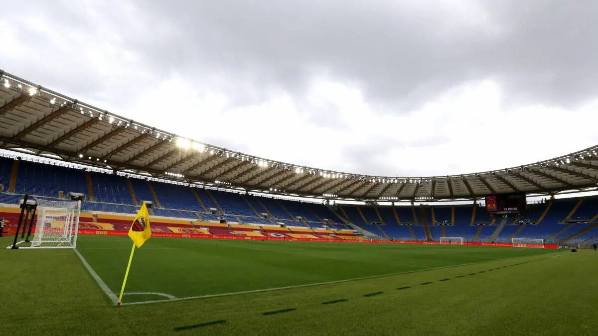 Roma, biglietti falsi allo stadio e carte di credito clonate: così agiva la banda